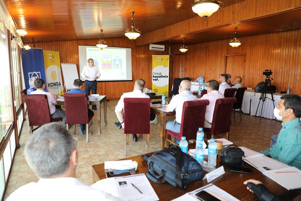 LİDERLİK EĞİTİMİ1