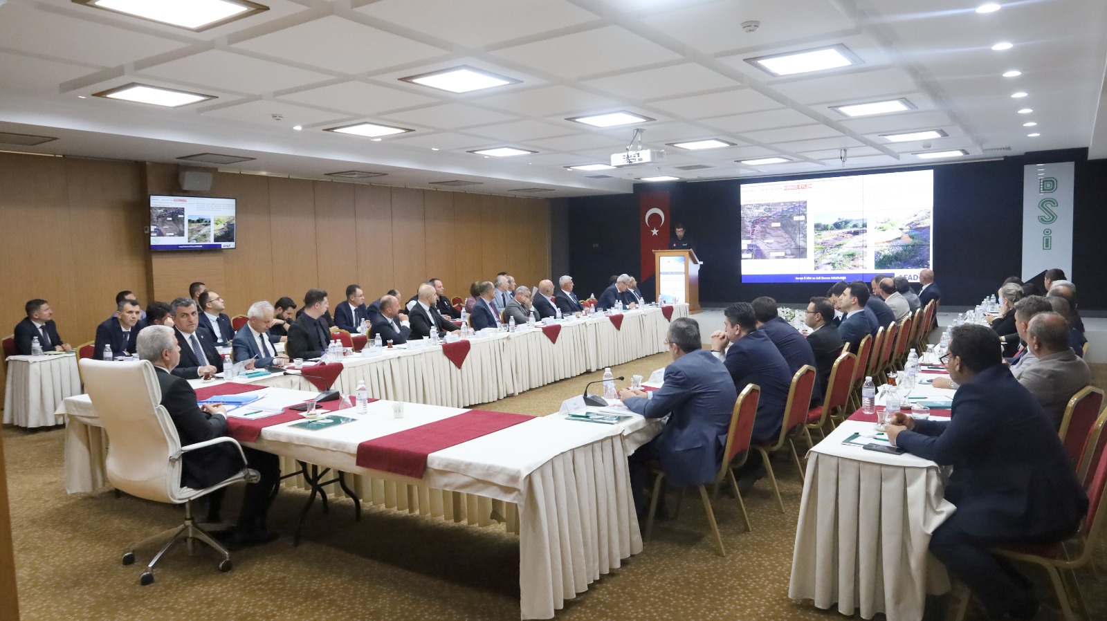 KONYA’DA TAŞKIN RİSKİNE KARŞI KURUMLAR SEFERBER OLDU